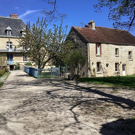 La Closerie De Gigny Maison Templiere Avec Piscine,Jacuzzi Exterior foto