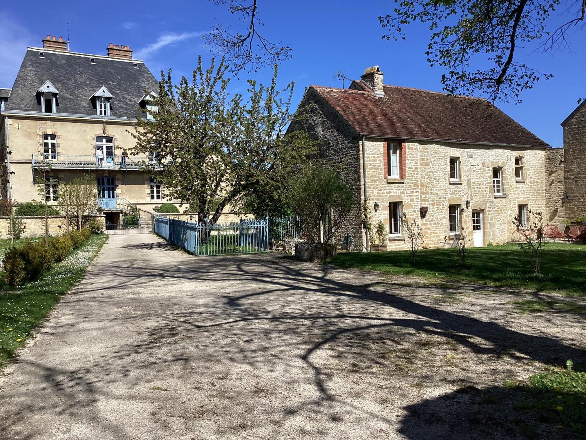 La Closerie De Gigny Maison Templiere Avec Piscine,Jacuzzi Exterior foto